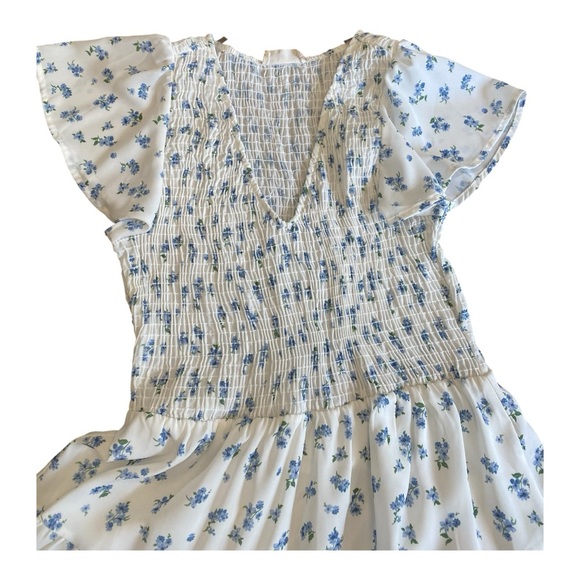 Altar’d State “Sydney” dress white with blue flowers. Skirt is fully lined sz M - Picture 3 of 9